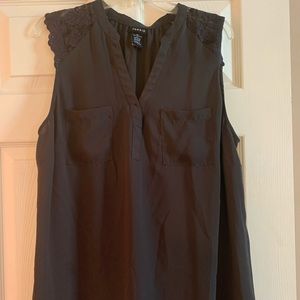 Grey tunic with lace shoulder insert